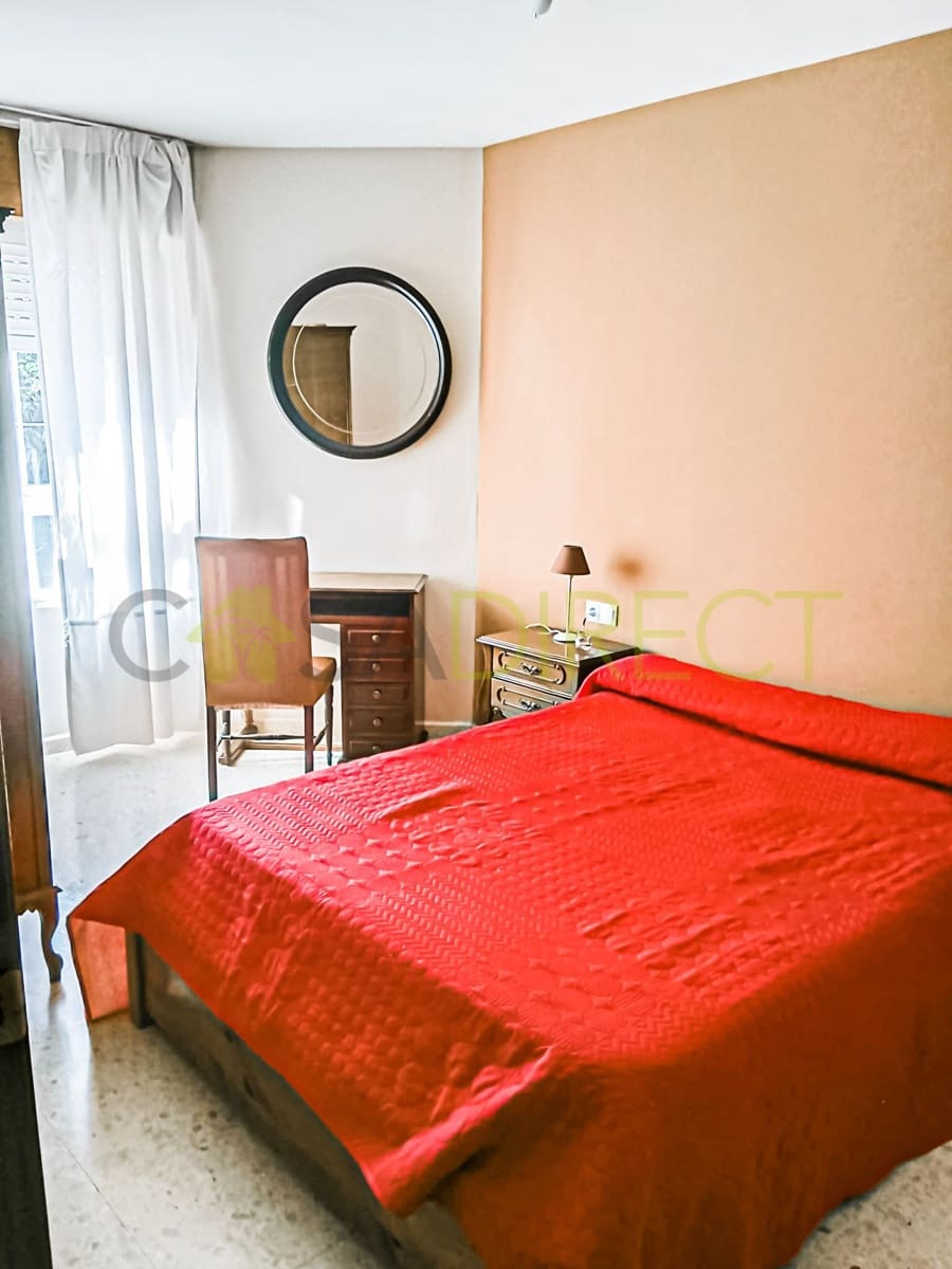 3 makuuhuone Asunto vuokrattavana paikassa Velez-Malaga mukana uima-altaan - 800 € (Ref: 9633854)