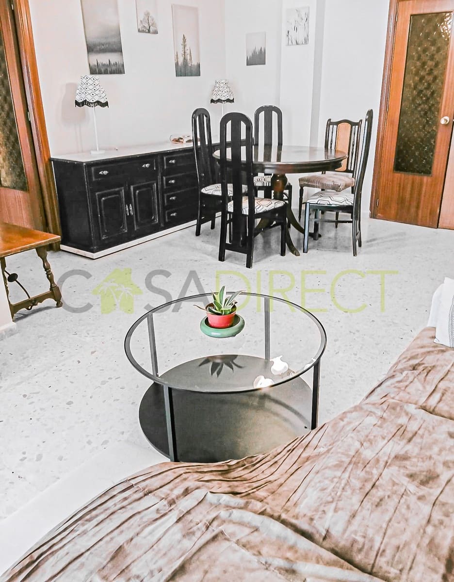 3 makuuhuone Asunto vuokrattavana paikassa Velez-Malaga mukana uima-altaan - 800 € (Ref: 9633854)