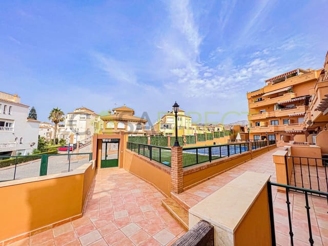 2 sovrum Lägenhet att hyra i Torrox-Costa, Torrox med pool - 850 € (Ref: 9636458)