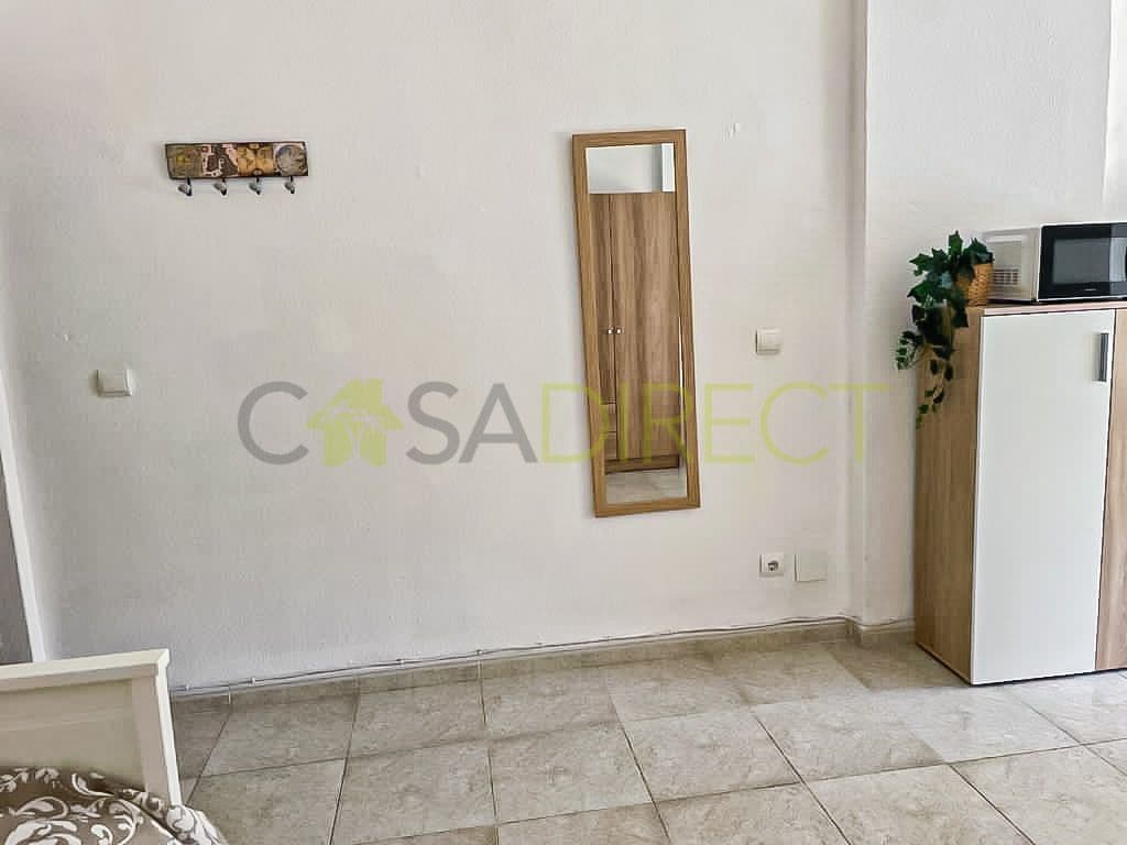 Studio na sprzedaż w Torremolinos z basenem - 169 000 € (Ref: 9660816)