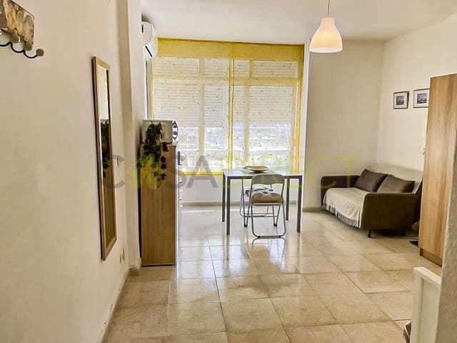 Studio na sprzedaż w Torremolinos z basenem - 169 000 € (Ref: 9660816)