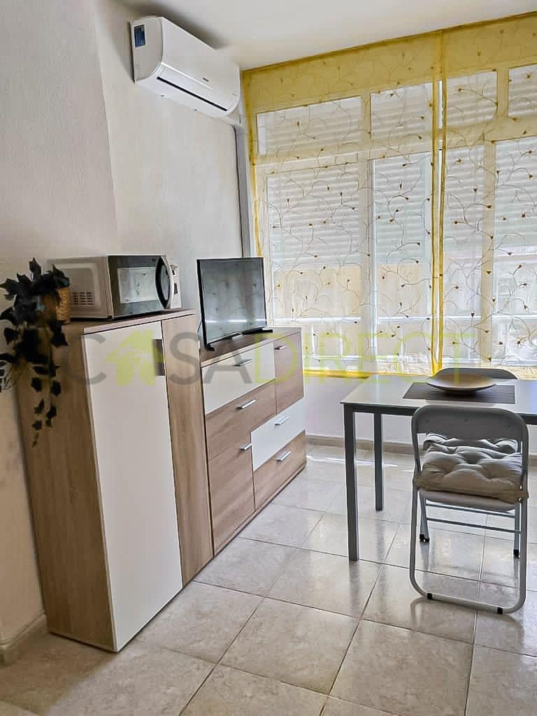 Studio na sprzedaż w Torremolinos z basenem - 169 000 € (Ref: 9660816)