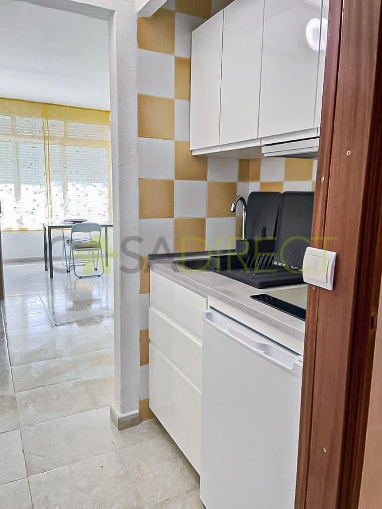Studio na sprzedaż w Torremolinos z basenem - 169 000 € (Ref: 9660816)
