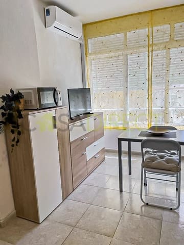 Studio na sprzedaż w Torremolinos z basenem - 169 000 € (Ref: 9660816)