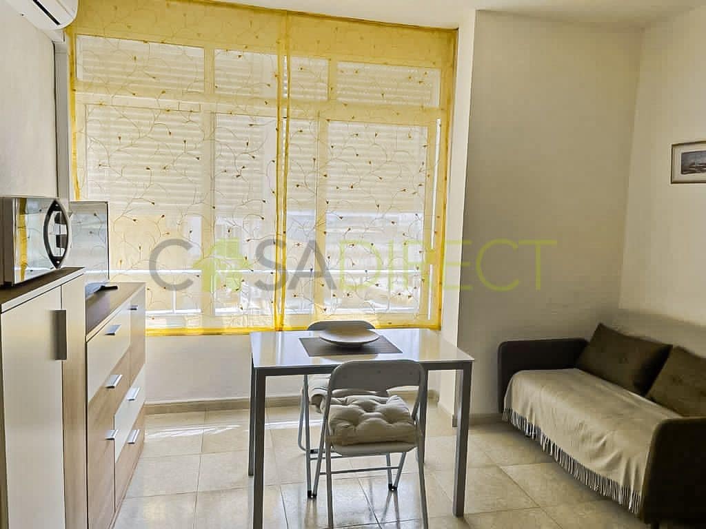 Studio na sprzedaż w Torremolinos z basenem - 169 000 € (Ref: 9660816)