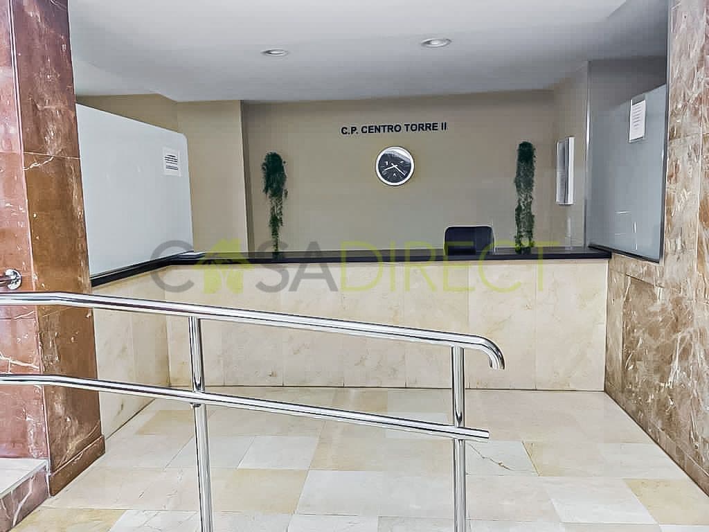 Studio na sprzedaż w Torremolinos z basenem - 169 000 € (Ref: 9660816)