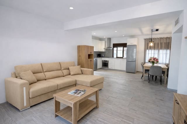 Casa de 2 habitaciones en Frigiliana en alquiler - 1.200 € (Ref: 9660817)