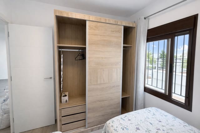 Casa de 2 habitaciones en Frigiliana en alquiler - 1.200 € (Ref: 9660817)