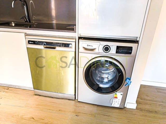 2 soveværelse Lejlighed til leje i Puerta Blanca, Málaga by med swimmingpool garage - € 1.650 (Ref: 9669984)