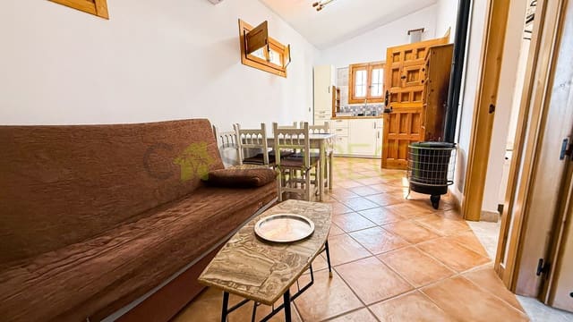 3 soveværelse Finca/Landehus til leje i Macharaviaya med swimmingpool garage - € 1.050 (Ref: 9673830)