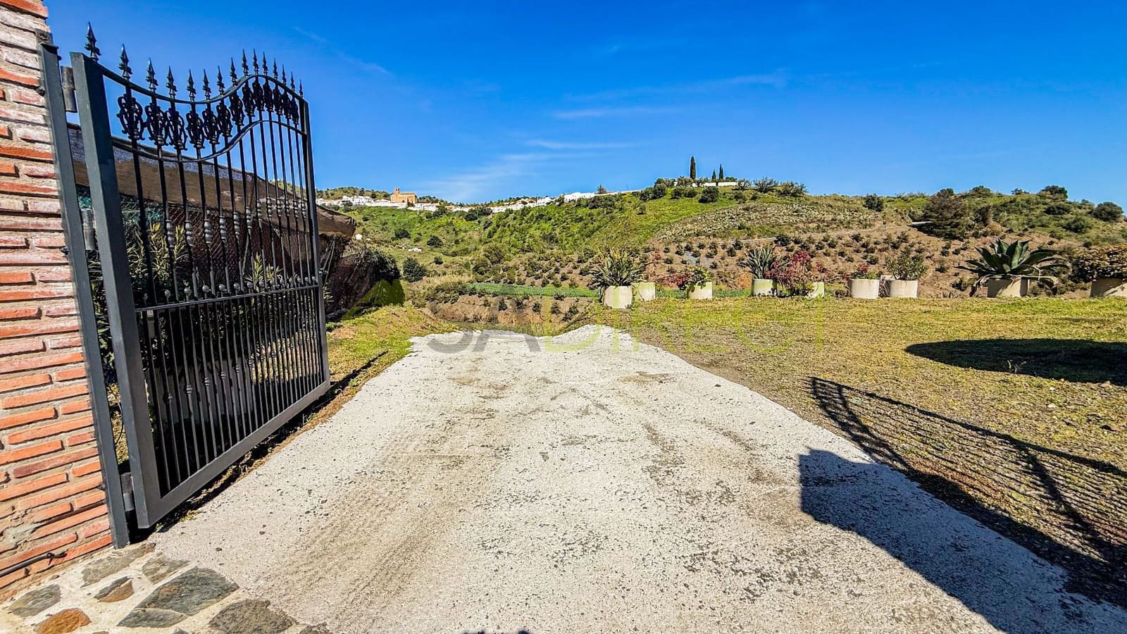 3 slaapkamer Finca/Landhuis te huur in Macharaviaya met zwembad garage - € 1.050 (Ref: 9673830)