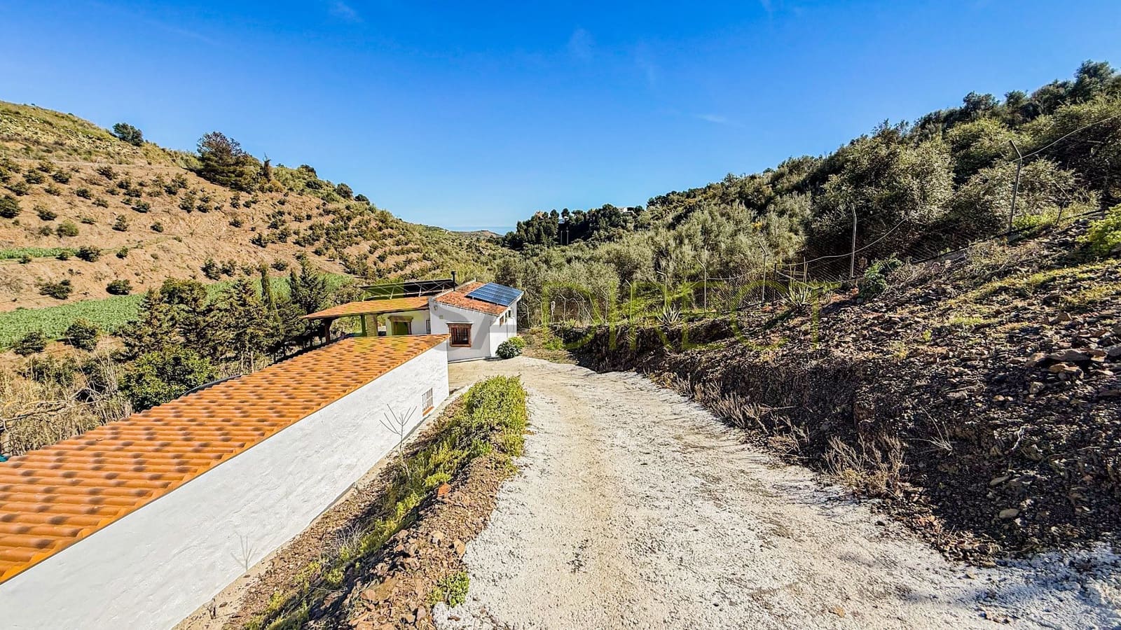 3 slaapkamer Finca/Landhuis te huur in Macharaviaya met zwembad garage - € 1.050 (Ref: 9673830)