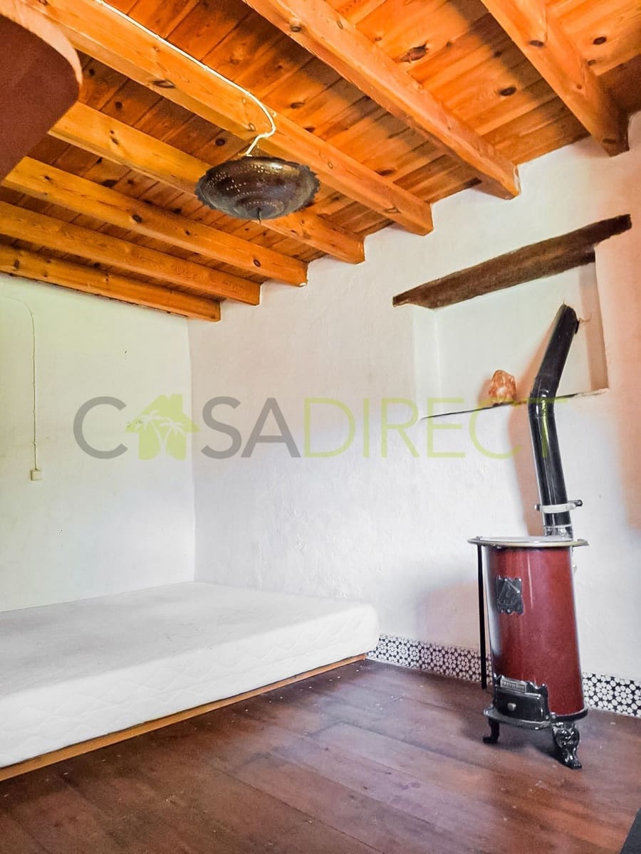 4 bedroom Finca/Country House for rent in Murtas with pool - € 550 (Ref: 9686029)