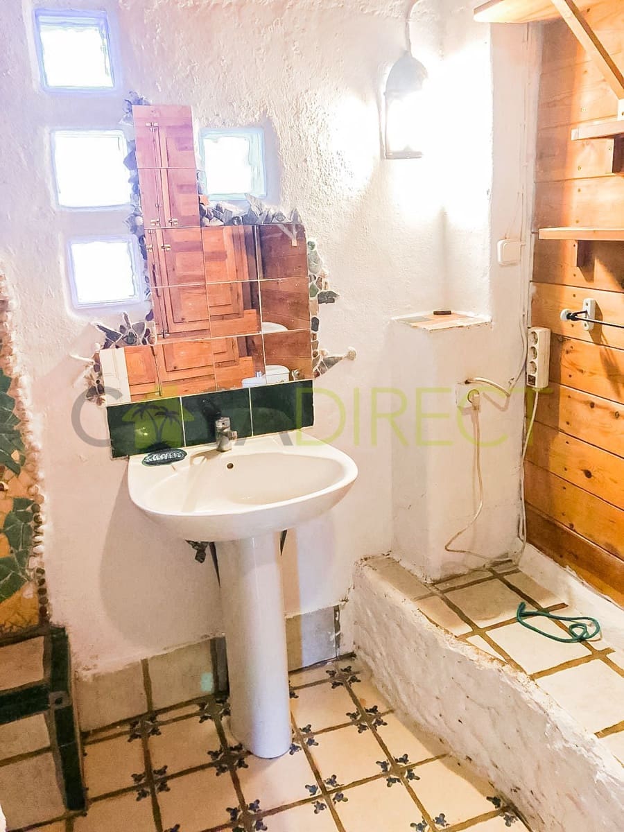 4 bedroom Finca/Country House for rent in Murtas with pool - € 550 (Ref: 9686029)