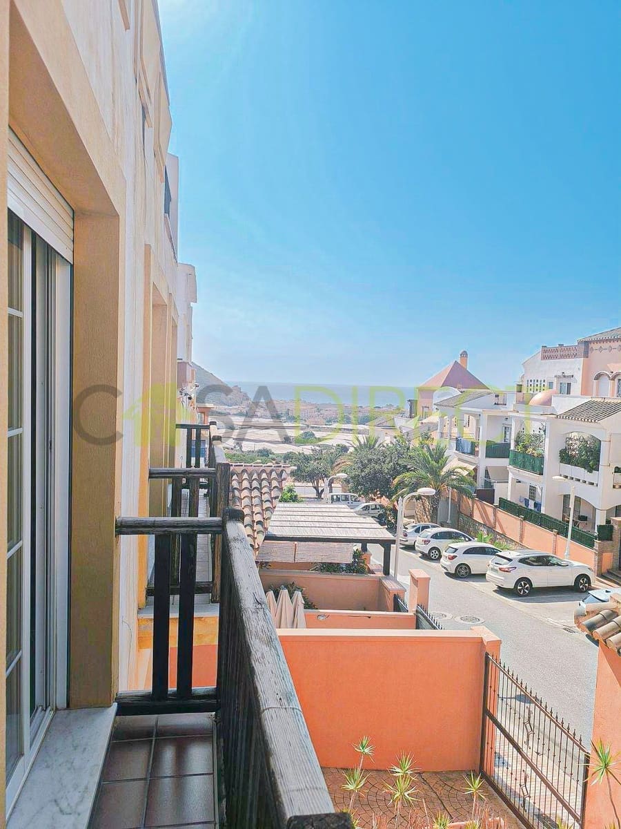 3 quarto Moradia Geminada para venda em El Romeral com garagem - 265 000 € (Ref: 9686030)