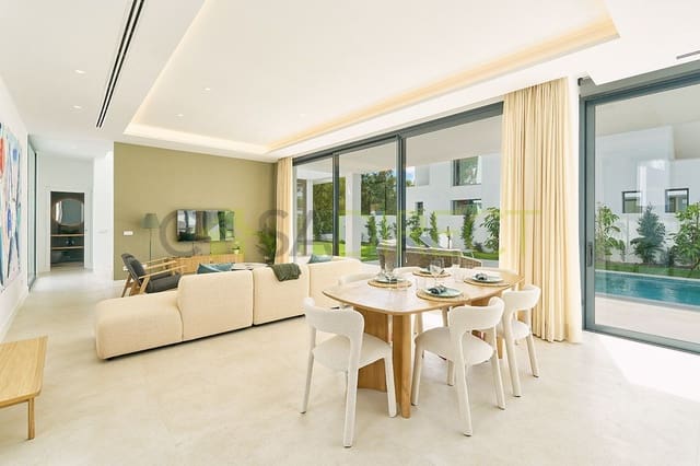 6 slaapkamer Villa te koop in Nueva Atalaya, Estepona met zwembad garage - € 2.100.000 (Ref: 9686032)