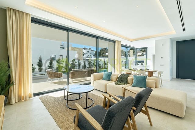 6 slaapkamer Villa te koop in Nueva Atalaya, Estepona met zwembad garage - € 2.100.000 (Ref: 9686032)