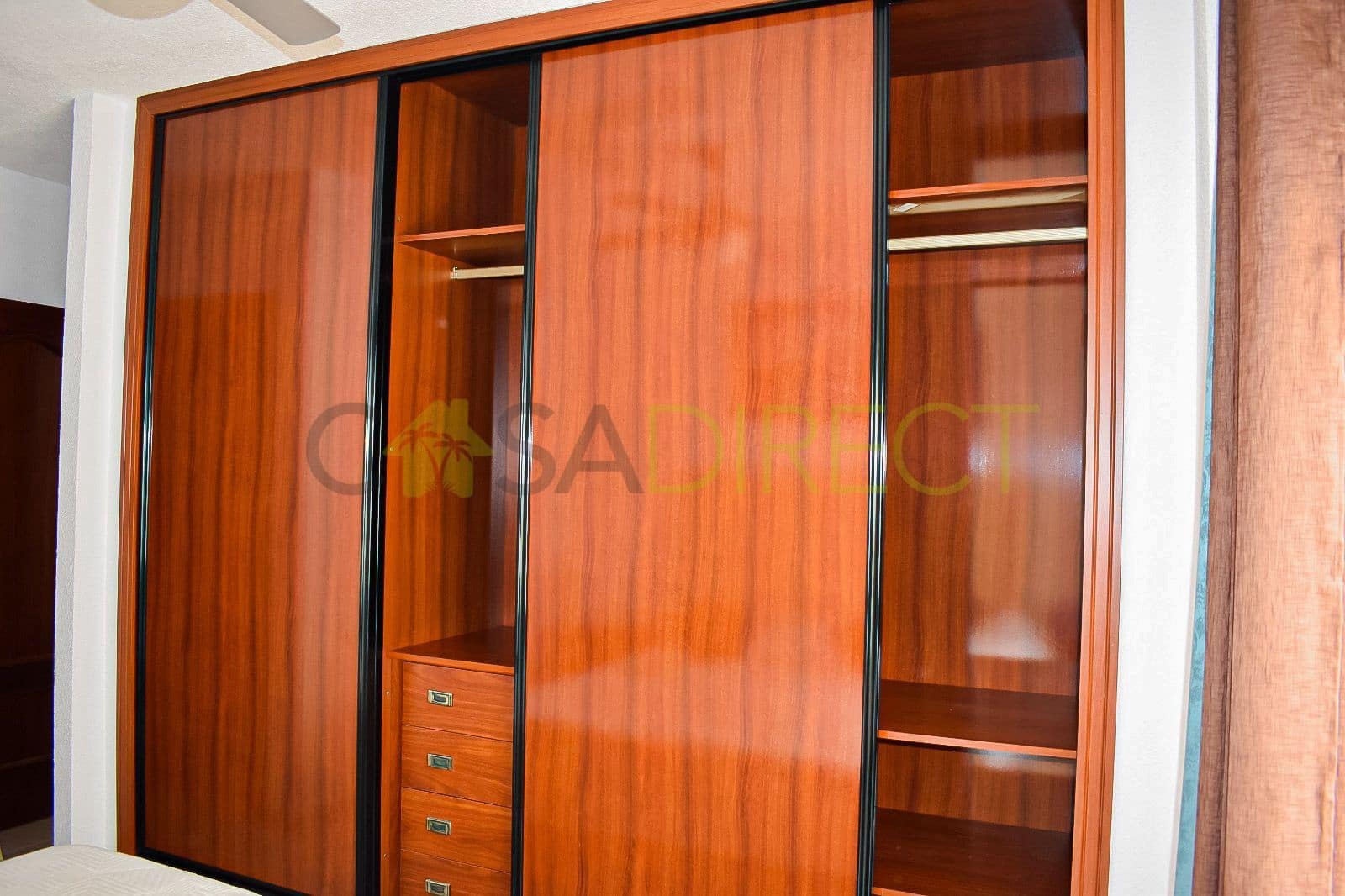 Piso de 2 habitaciones en Rincón de la Victoria en alquiler con garaje - 1.200 € (Ref: 9690035)