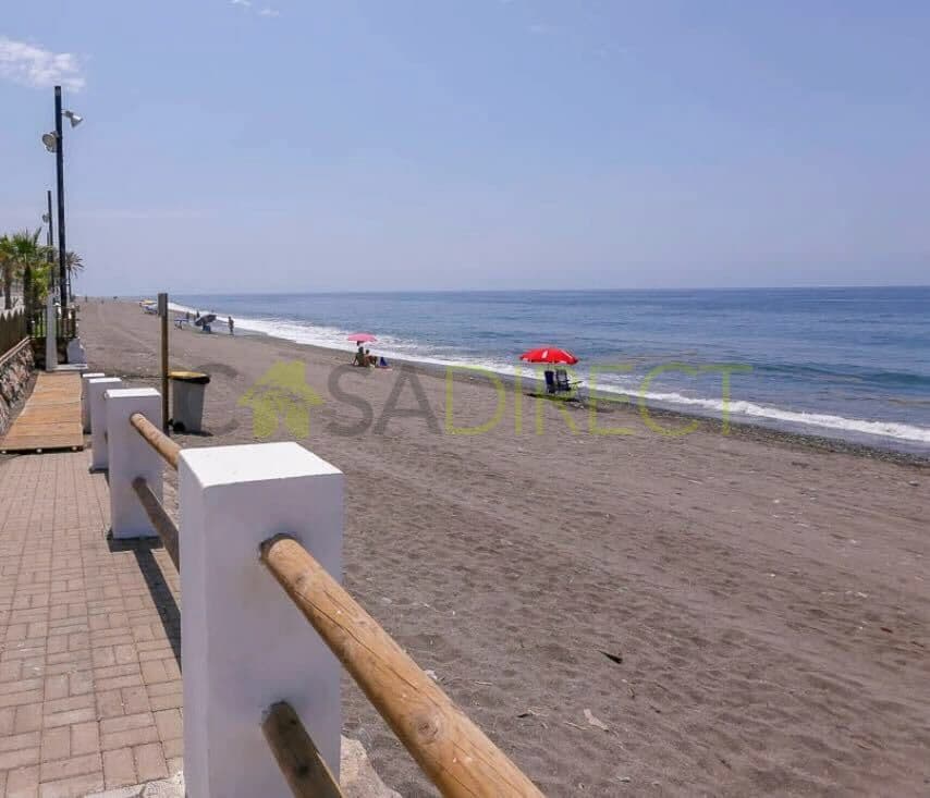 2 bedroom Flat for sale in Albunol with garage - € 155,000 (Ref: 9694718)