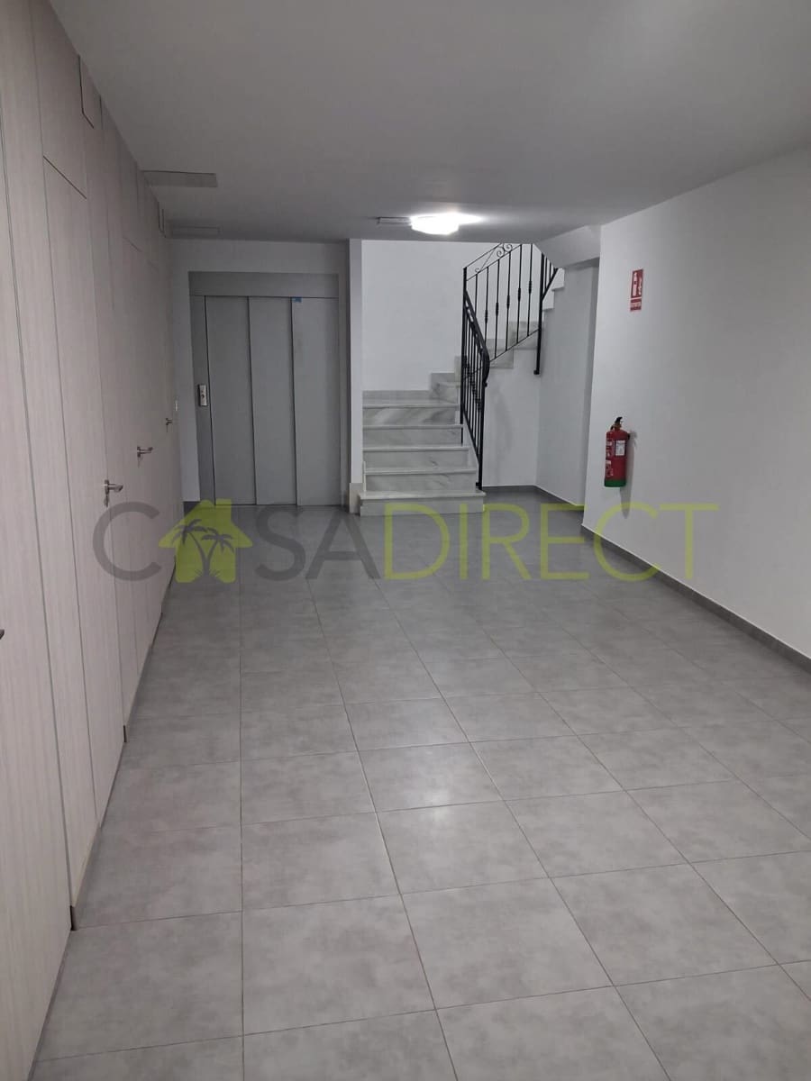 2 bedroom Flat for sale in Albunol with garage - € 155,000 (Ref: 9694718)