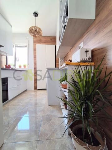 2 slaapkamer Flat te koop in Albuñol met garage - € 155.000 (Ref: 9694718)