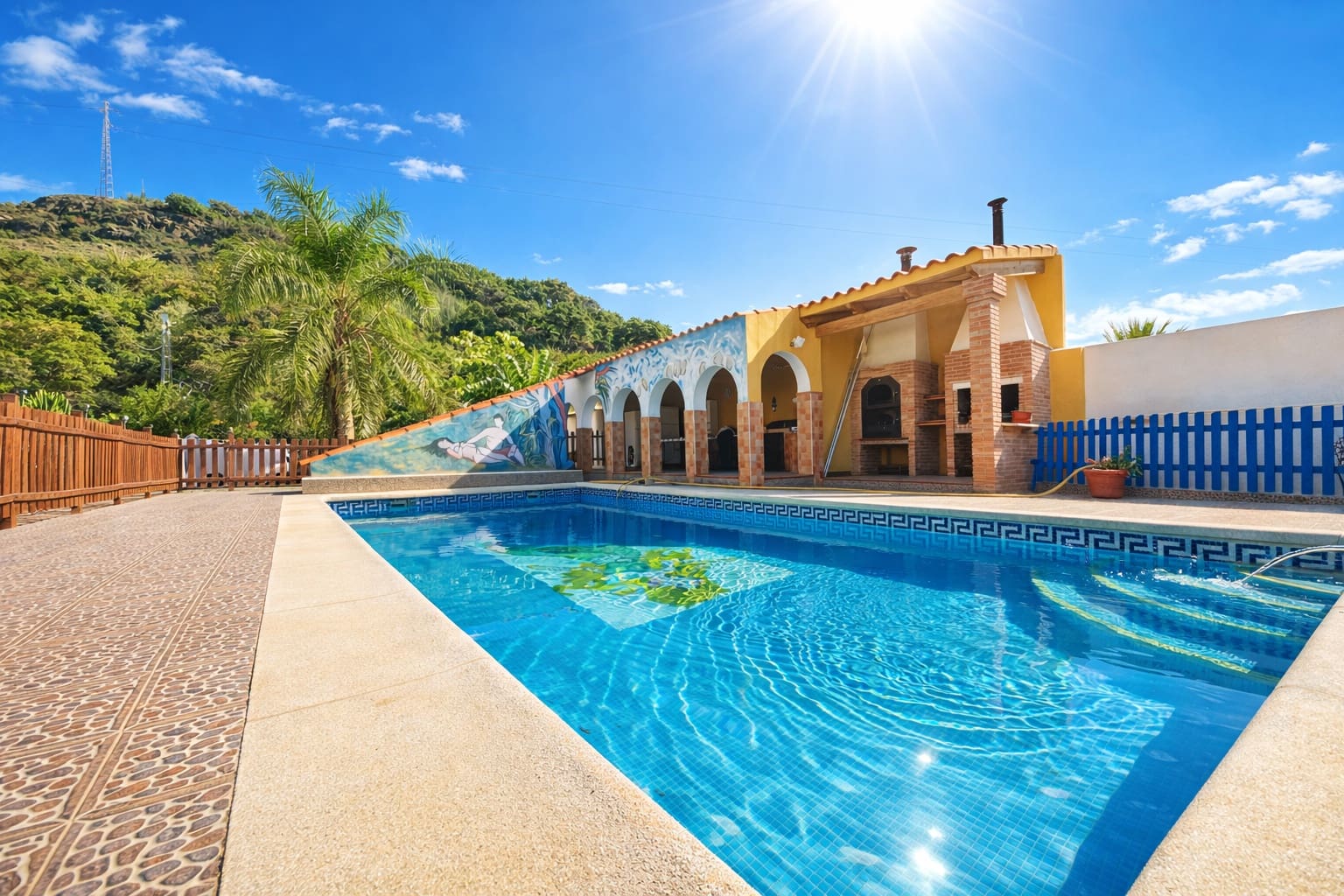 4 bedroom Villa for sale in Motril with pool garage - € 336,000 (Ref: 9694719)