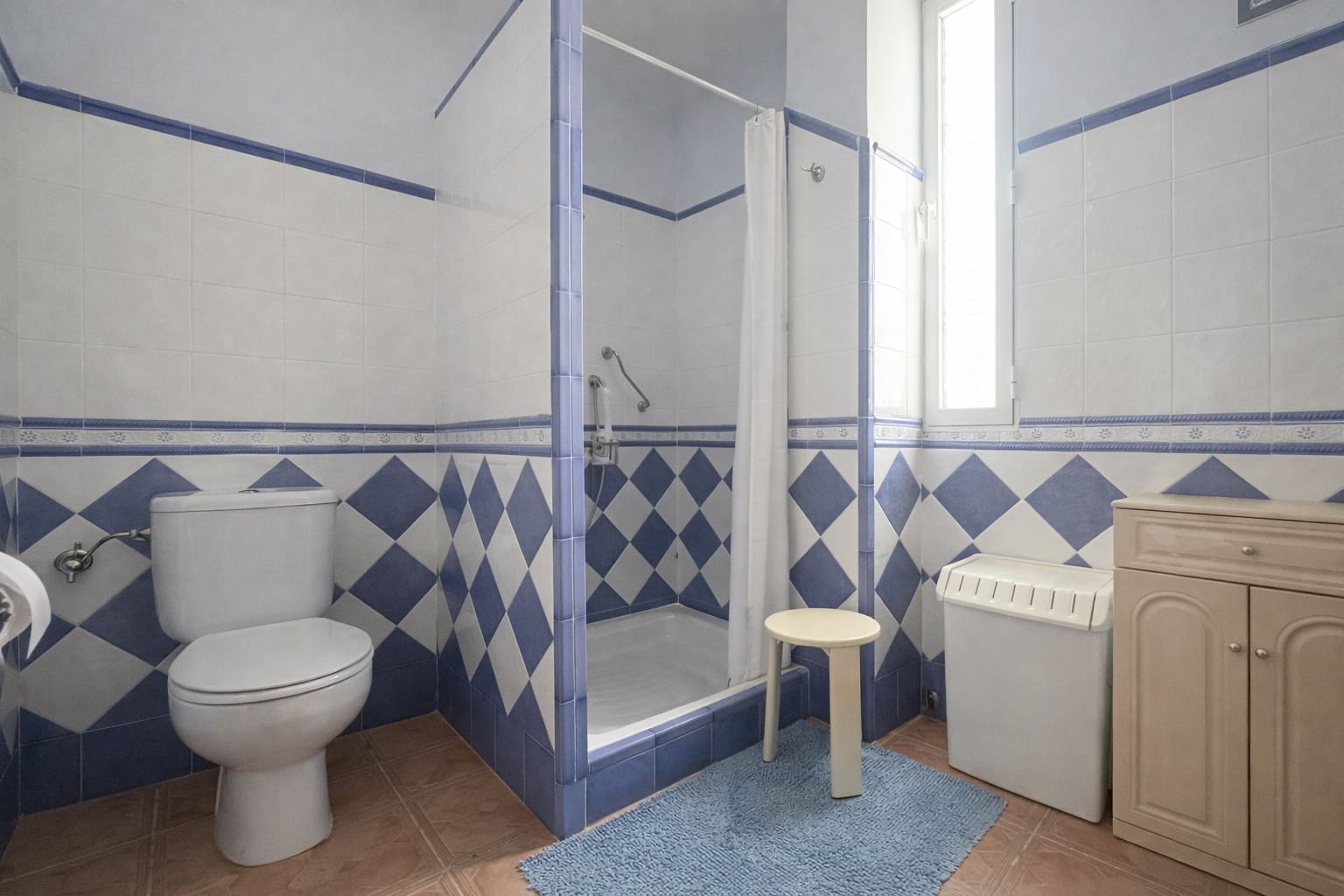 4 bedroom Villa for sale in Motril with pool garage - € 336,000 (Ref: 9694719)
