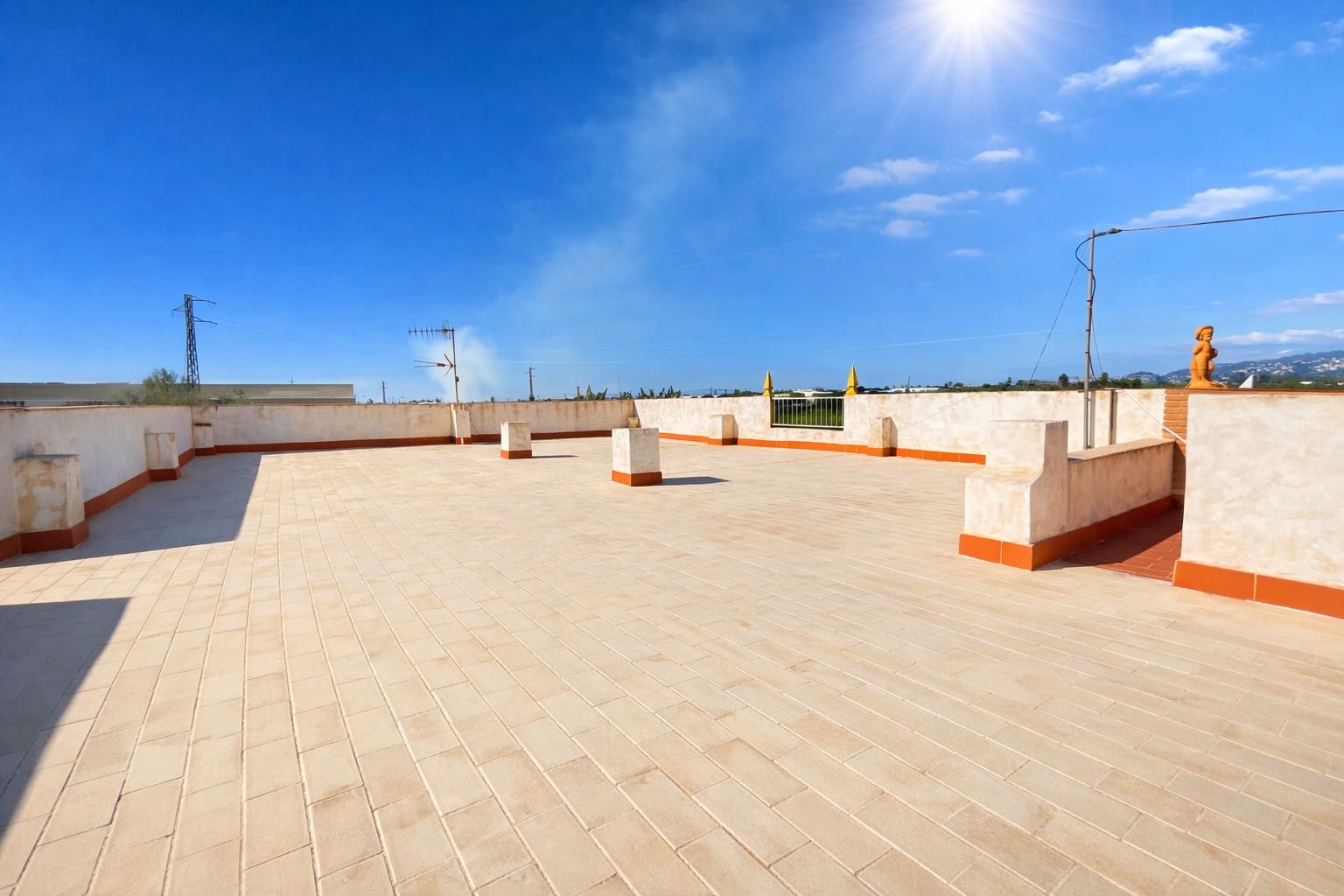 4 bedroom Villa for sale in Motril with pool garage - € 336,000 (Ref: 9694719)