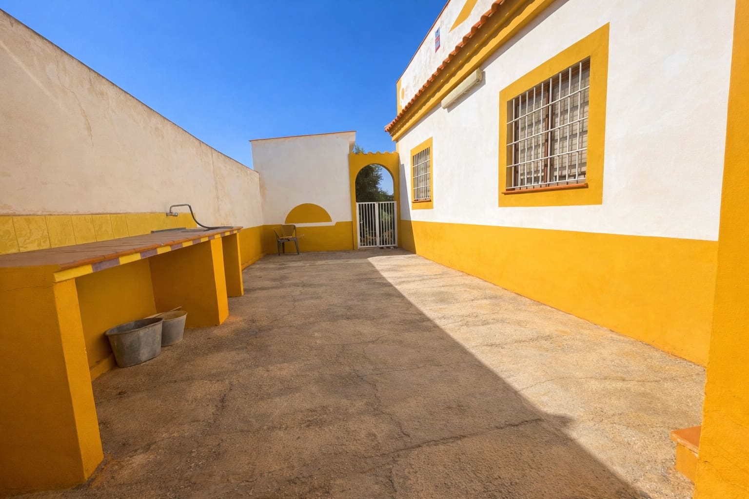 4 bedroom Villa for sale in Motril with pool garage - € 336,000 (Ref: 9694719)