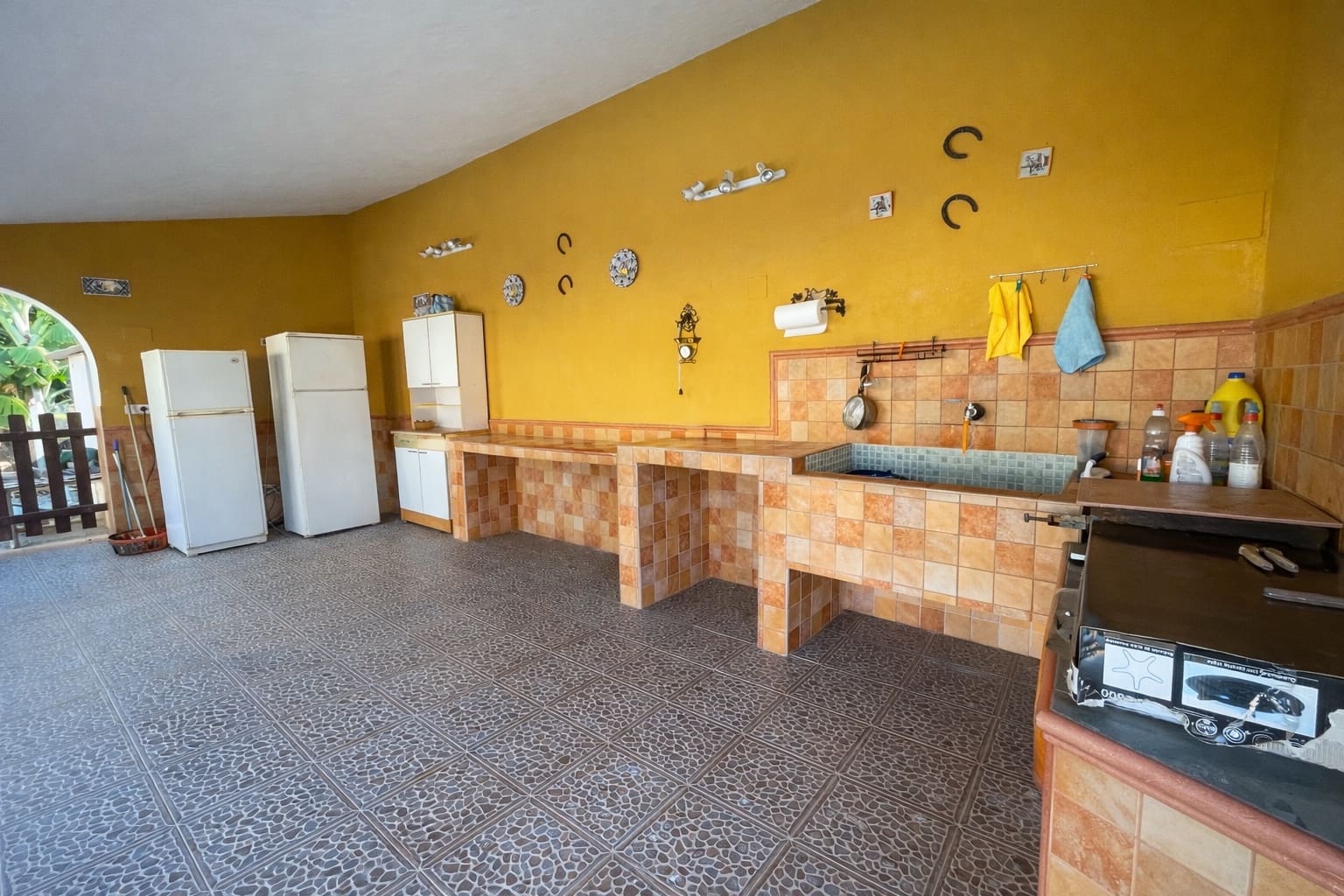 4 bedroom Villa for sale in Motril with pool garage - € 336,000 (Ref: 9694719)