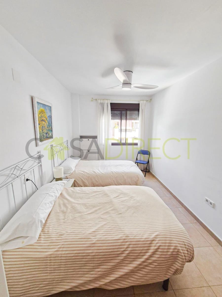 2 bedroom Flat for rent in Torrox-Costa with pool garage - € 900 (Ref: 9698131)