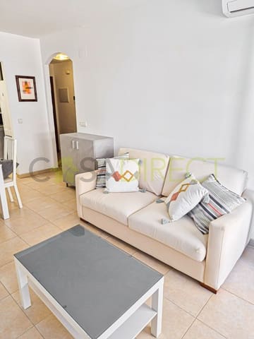 2 soveværelse Lejlighed til leje i Torrox-Costa, Torrox med swimmingpool garage - € 900 (Ref: 9698131)