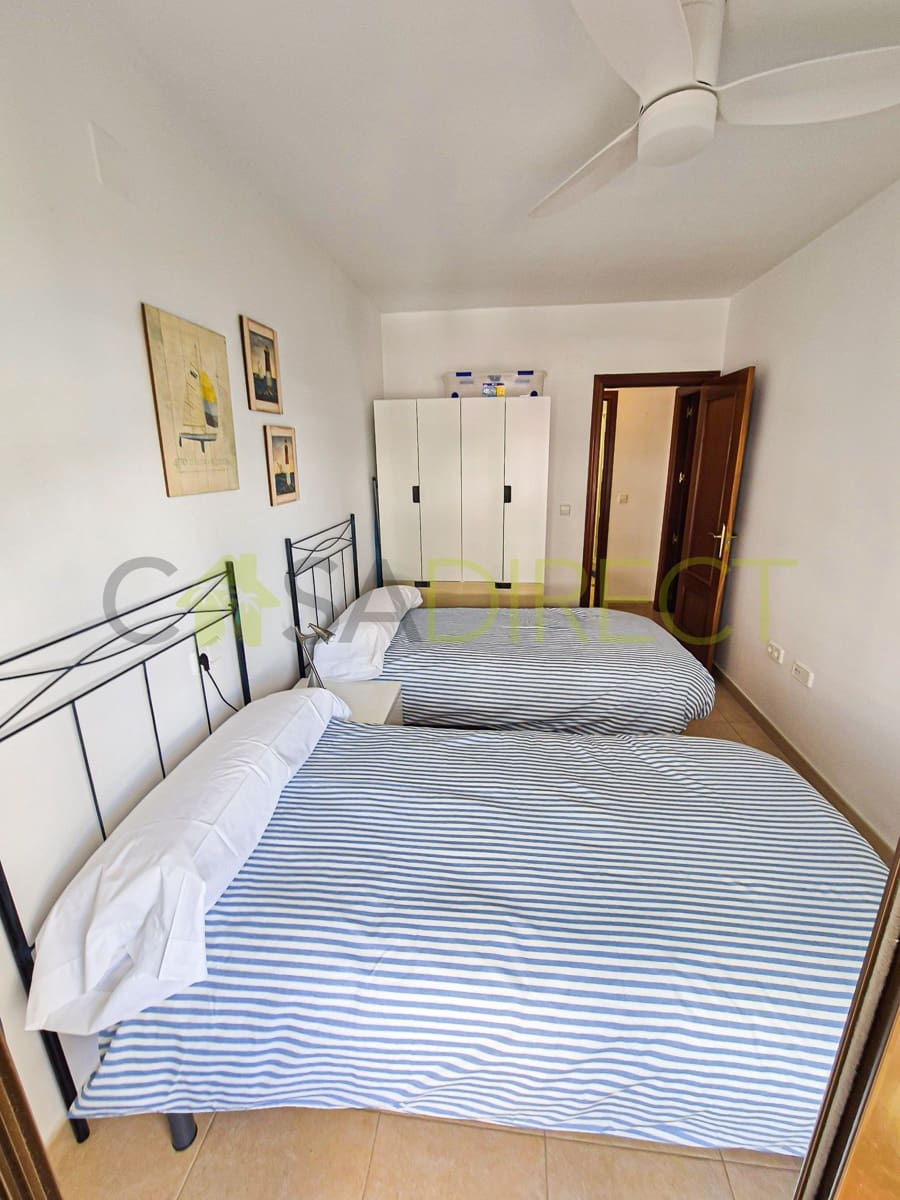 2 bedroom Flat for rent in Torrox-Costa with pool garage - € 900 (Ref: 9698131)