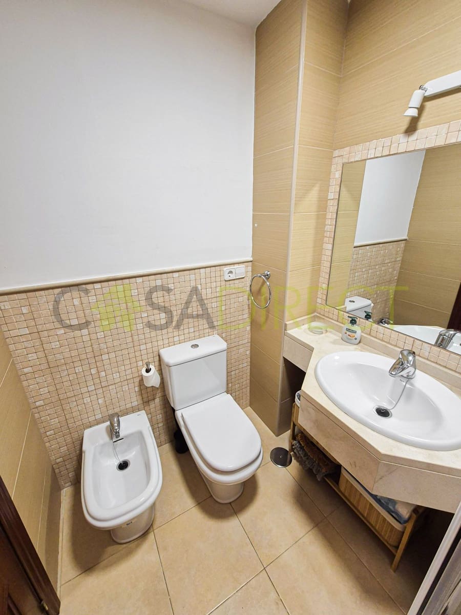 2 bedroom Flat for rent in Torrox-Costa with pool garage - € 900 (Ref: 9698131)