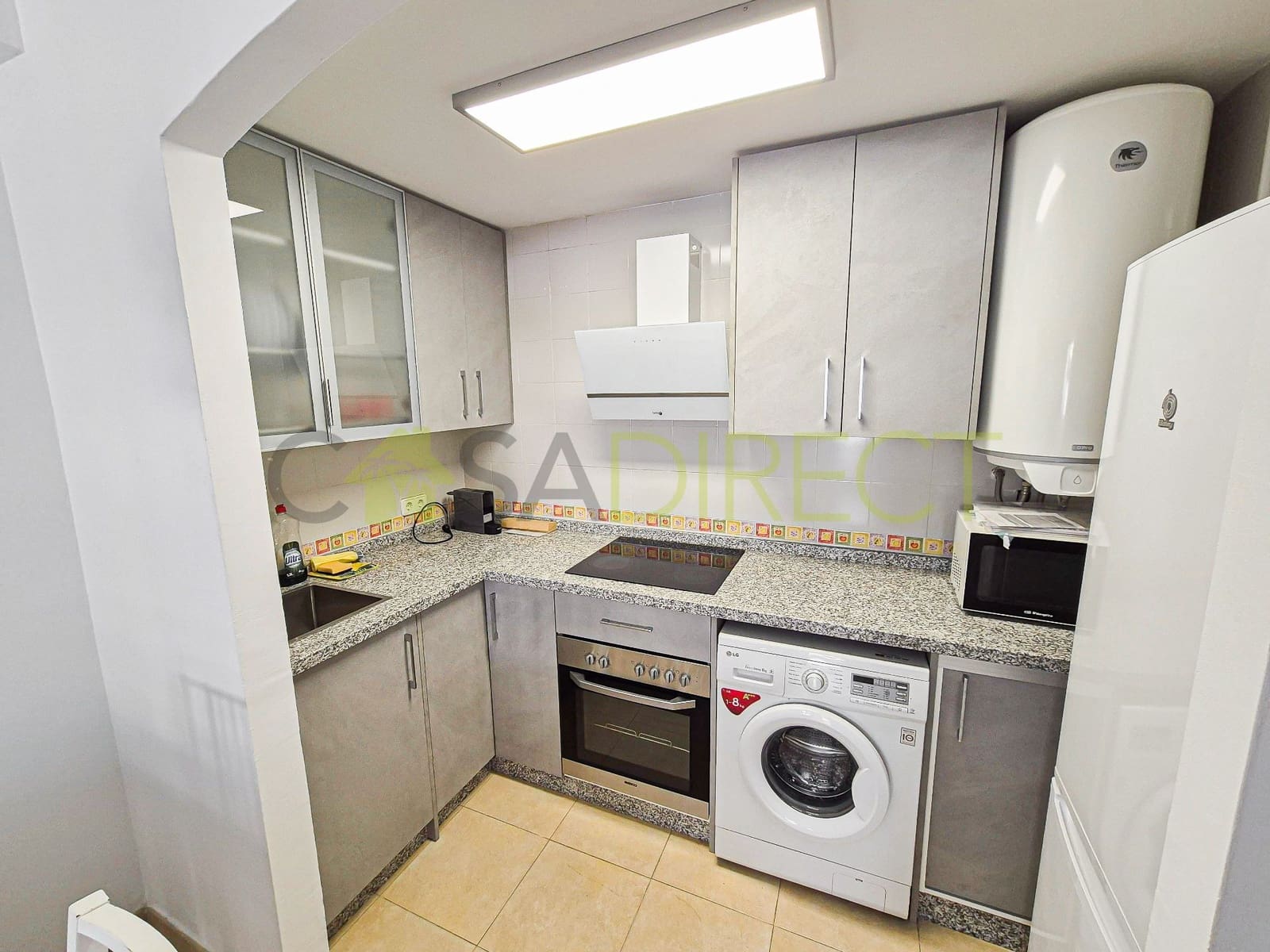 2 bedroom Flat for rent in Torrox-Costa with pool garage - € 900 (Ref: 9698131)