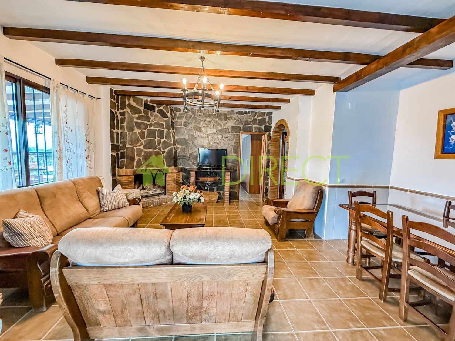 Chalet de 6 habitaciones en Colmenar en alquiler con piscina garaje - 1.800 € (Ref: 9711098)