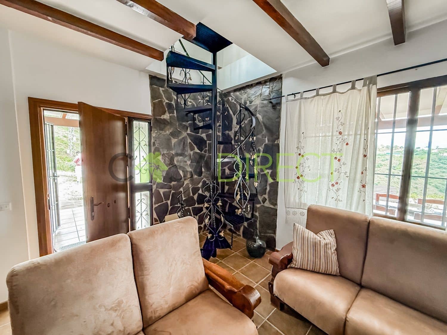 Chalet de 6 habitaciones en Colmenar en alquiler con piscina garaje - 1.800 € (Ref: 9711098)