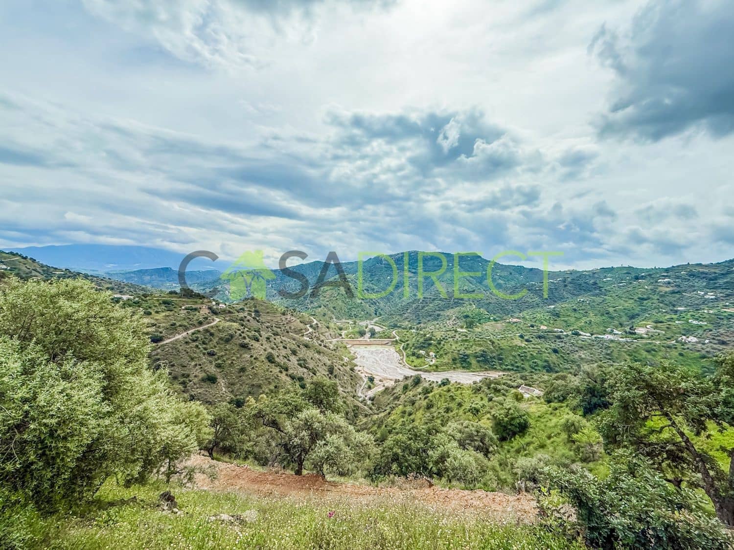 Chalet de 6 habitaciones en Colmenar en alquiler con piscina garaje - 1.800 € (Ref: 9711098)