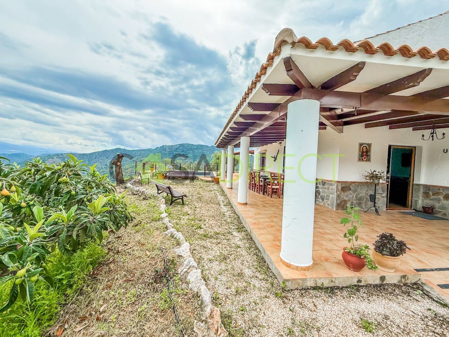 Chalet de 6 habitaciones en Colmenar en alquiler con piscina garaje - 1.800 € (Ref: 9711098)