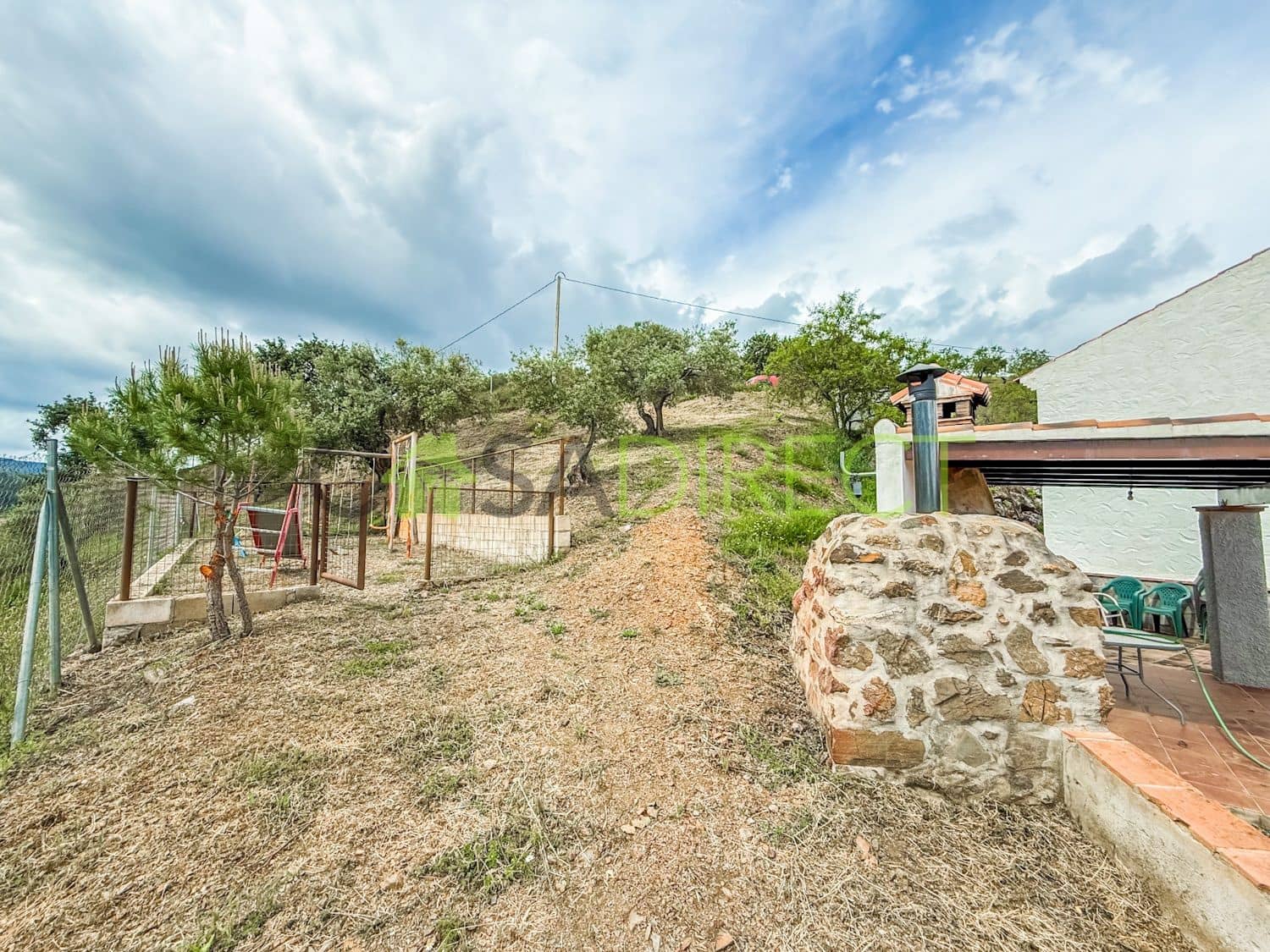 Chalet de 6 habitaciones en Colmenar en alquiler con piscina garaje - 1.800 € (Ref: 9711098)