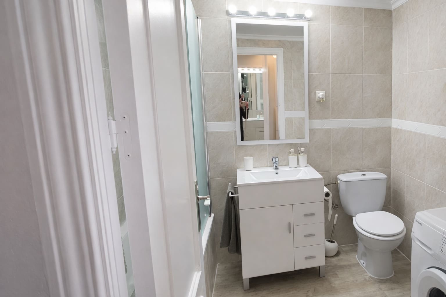 Studio for rent in Torremolinos with pool - € 1,095 (Ref: 9735207)