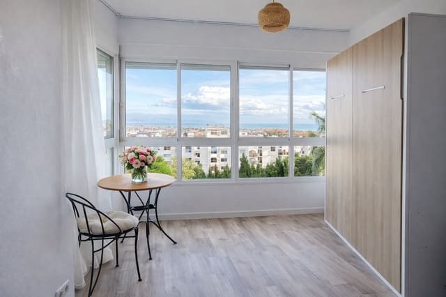 Studio til leje i Torremolinos med swimmingpool - € 1.095 (Ref: 9735207)