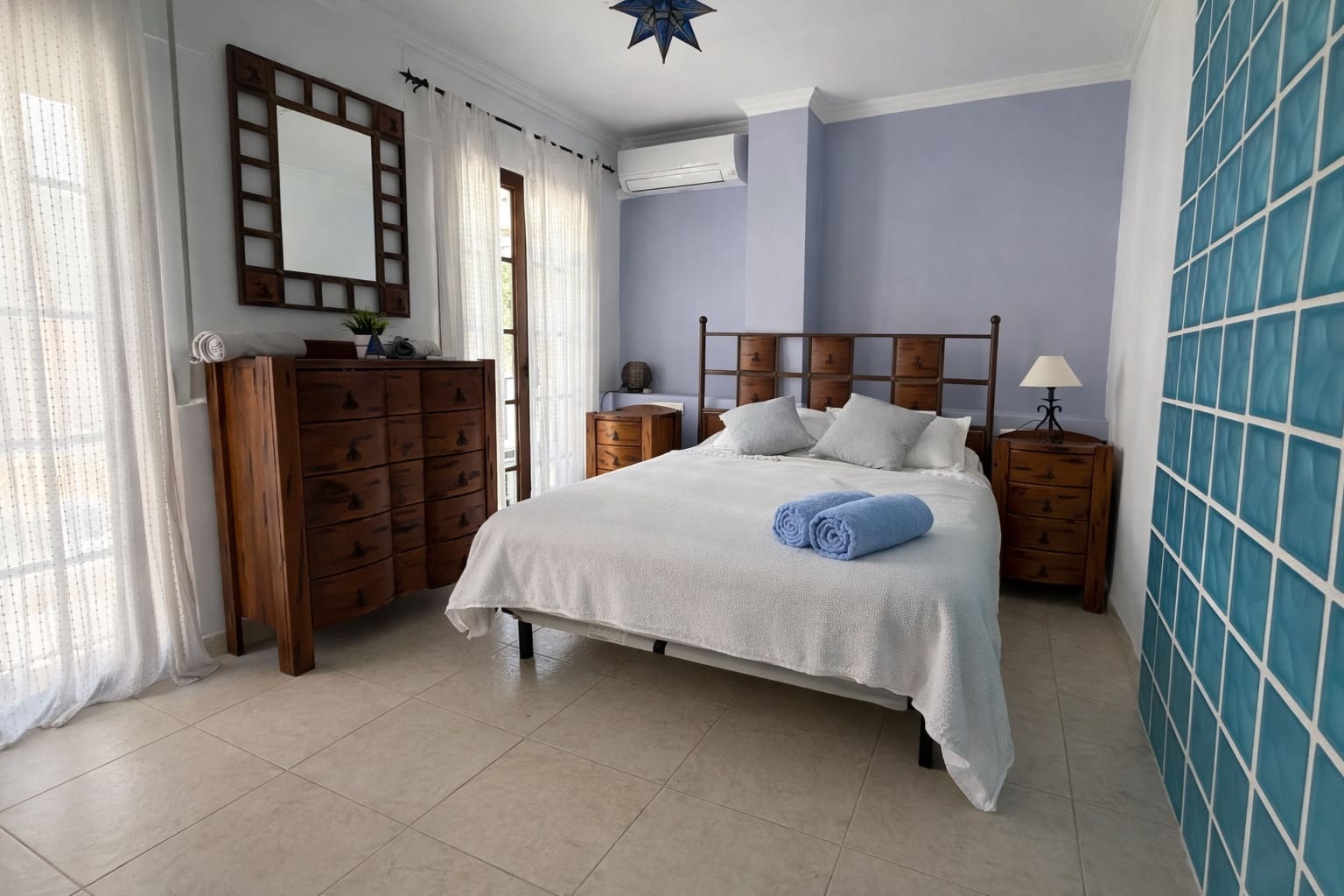 3 bedroom Flat for rent in Frigiliana - € 1,200 (Ref: 9735208)