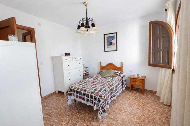 3 soverom Hus til leie i Frigiliana - € 1 000 (Ref: 9747566)