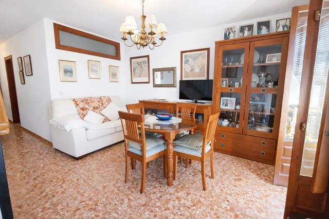 3 soverom Hus til leie i Frigiliana - € 1 000 (Ref: 9747566)