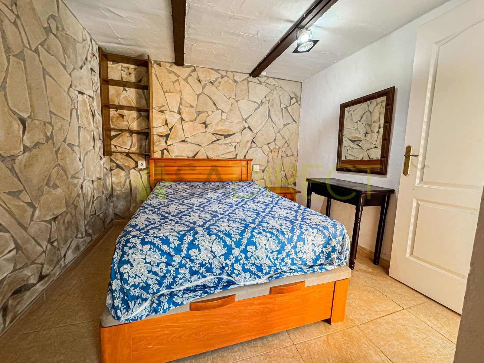 3 bedroom Finca/Country House for rent in Torrox - € 850 (Ref: 9747567)