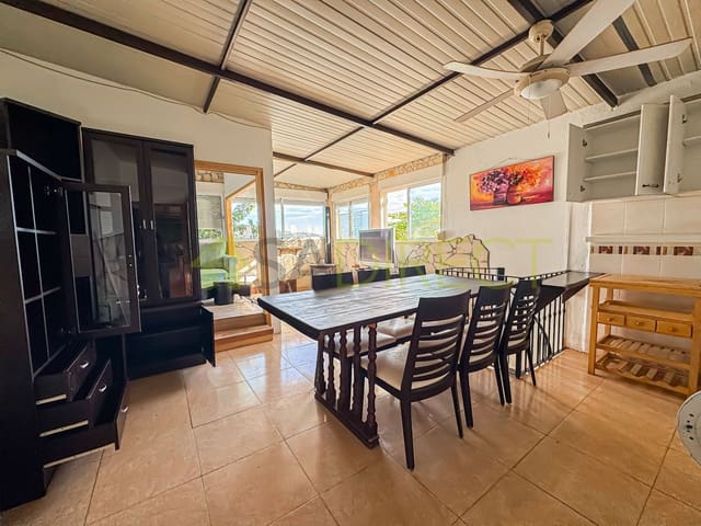 3 bedroom Finca/Country House for rent in Torrox - € 850 (Ref: 9747567)