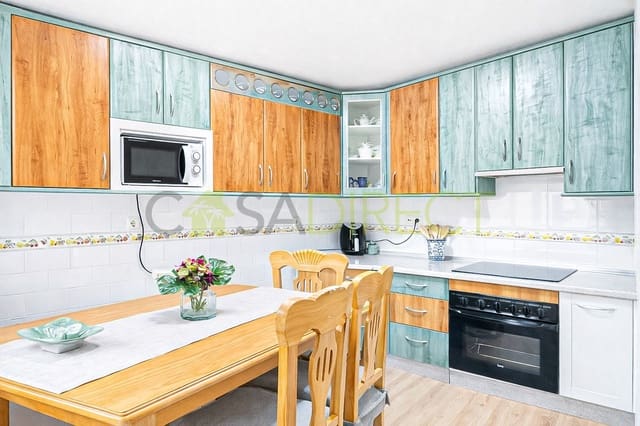 3 soverom Hus til leie i Albuñol - € 900 (Ref: 9747568)