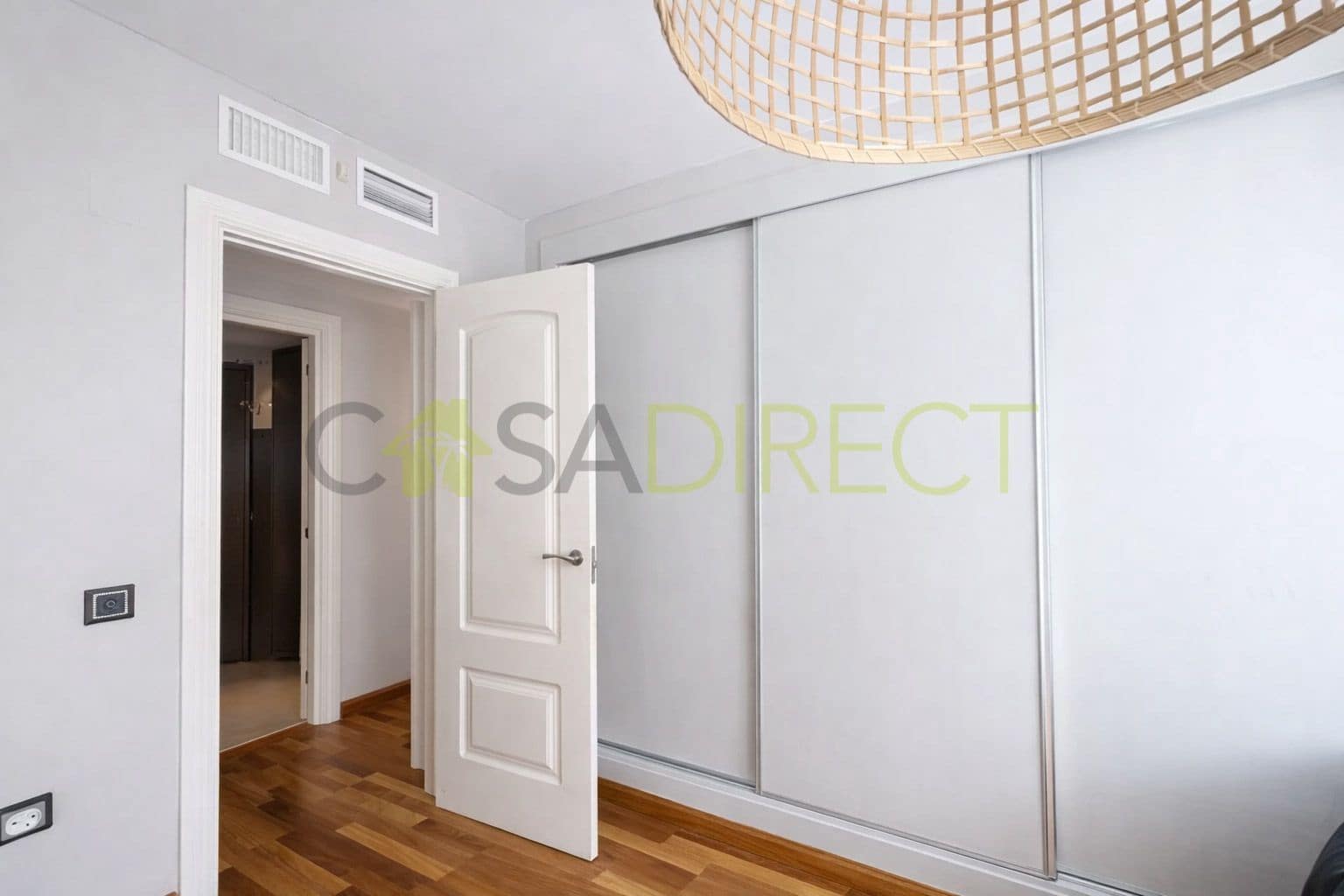 3 soveværelse Lejlighed til leje i Malaga by med garage - € 2.800 (Ref: 9751612)