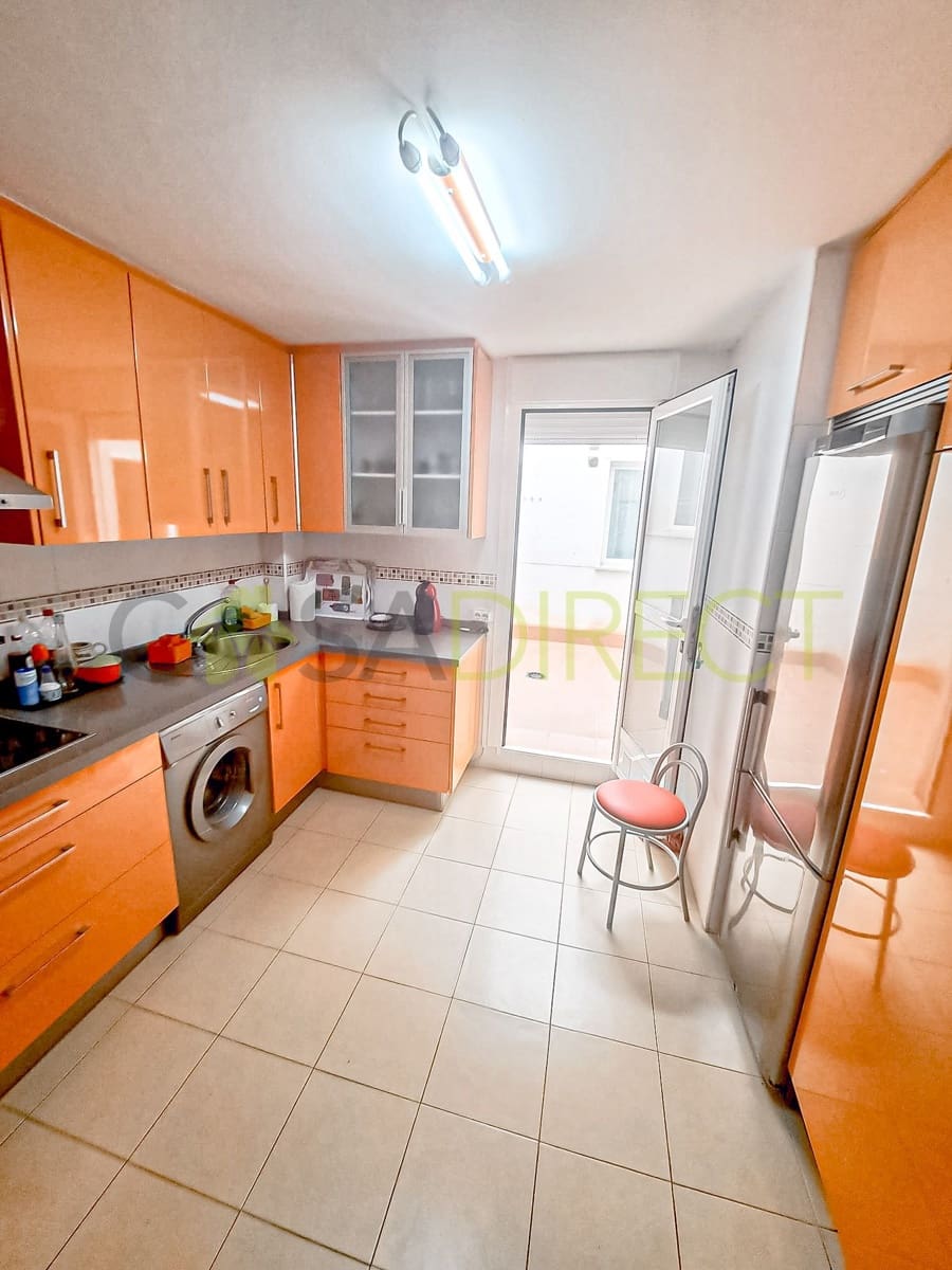 2 makuuhuone Asunto vuokrattavana paikassa Polopos mukana uima-altaan 
autotalli - 660 € (Ref: 9751613)